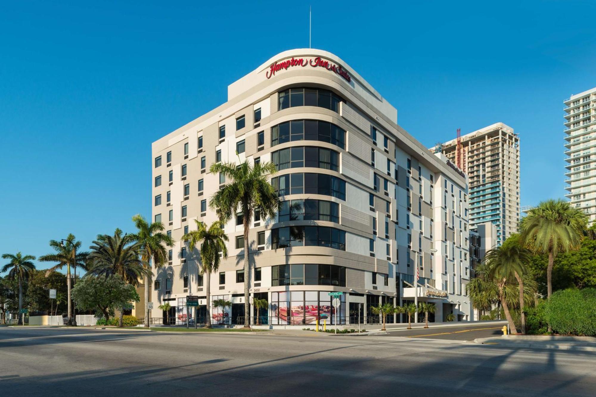 Hampton Inn & Suites Miami Wynwood Design District, Fl Exterior photo